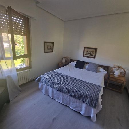 Hostal Lizuniaga Bera Kültér fotó