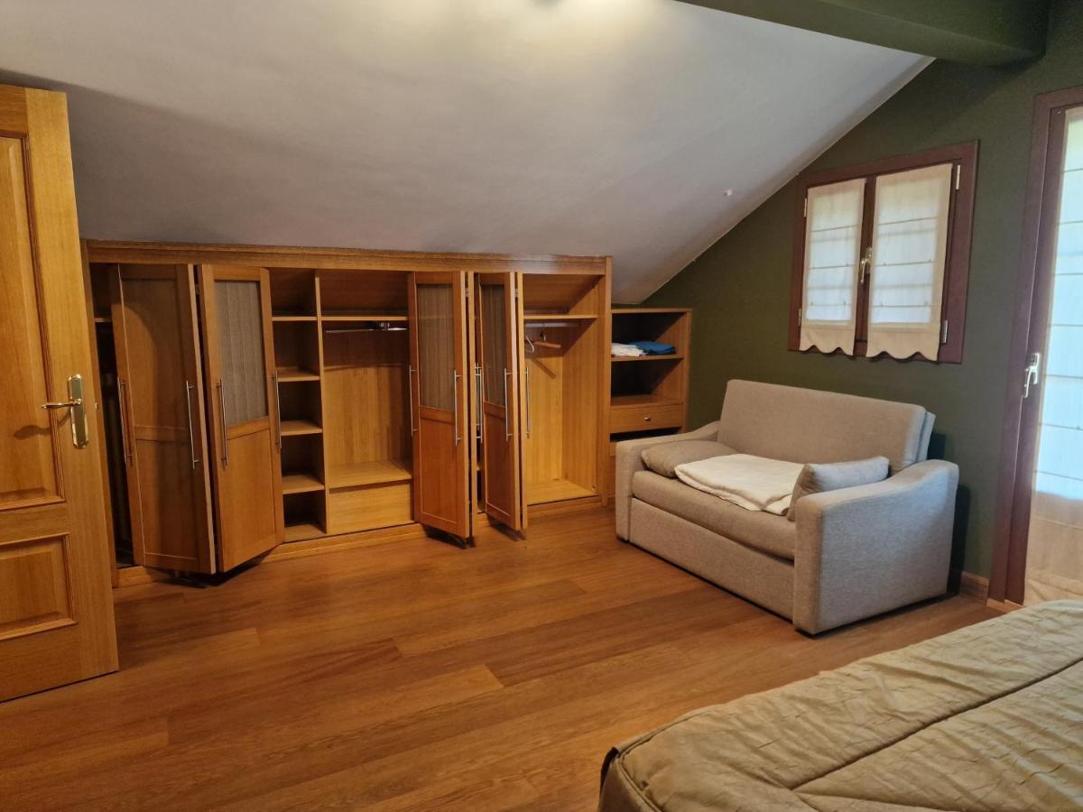 Hostal Lizuniaga Bera Kültér fotó