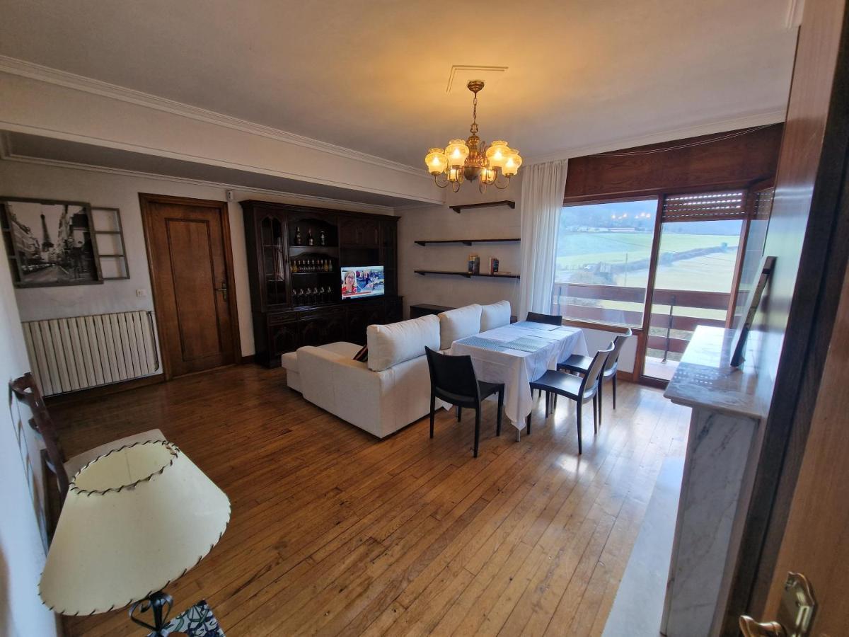 Hostal Lizuniaga Bera Kültér fotó