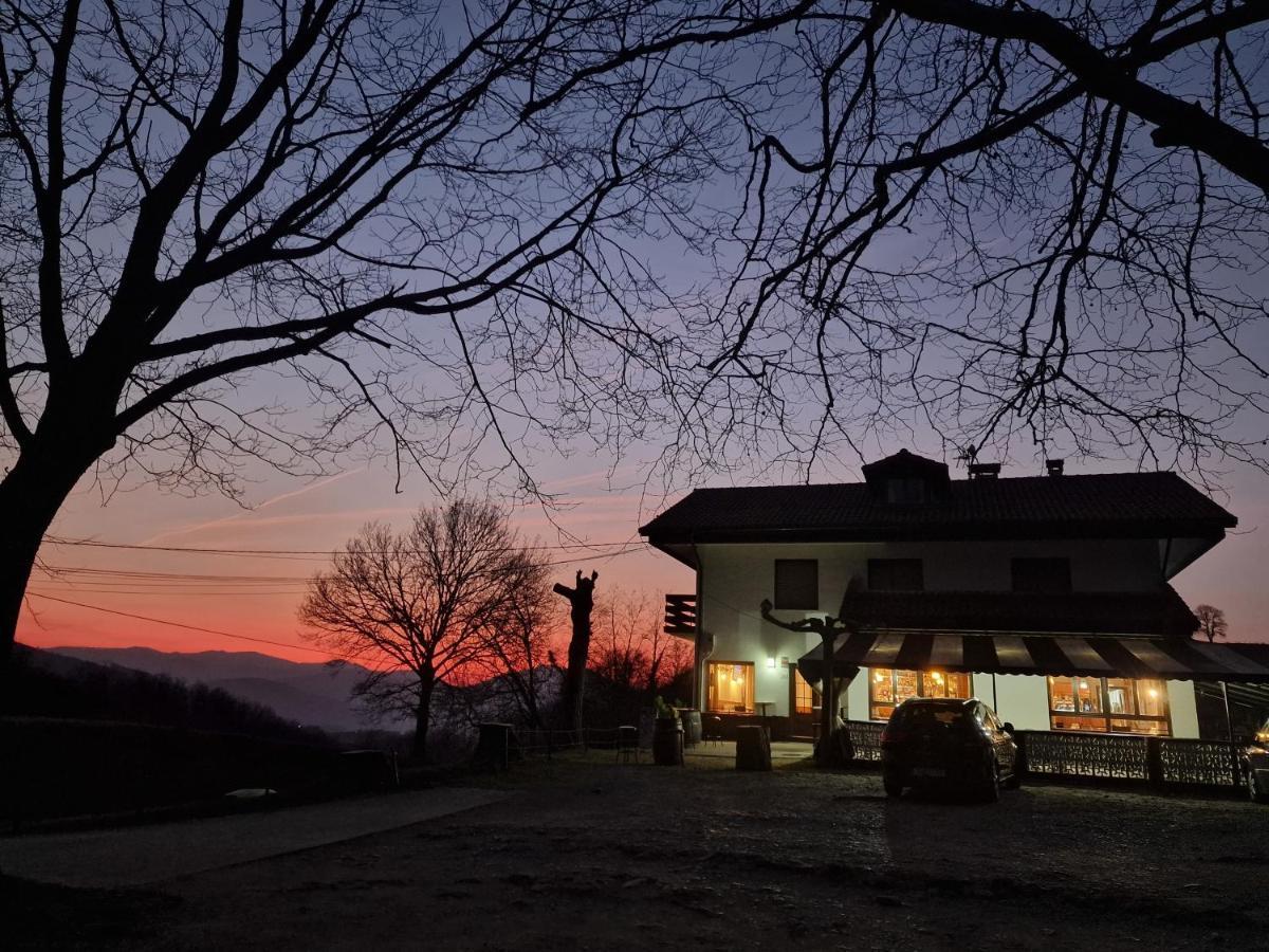 Hostal Lizuniaga Bera Kültér fotó