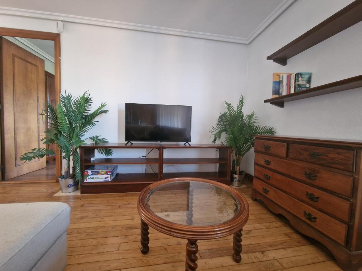 Hostal Lizuniaga Bera Kültér fotó