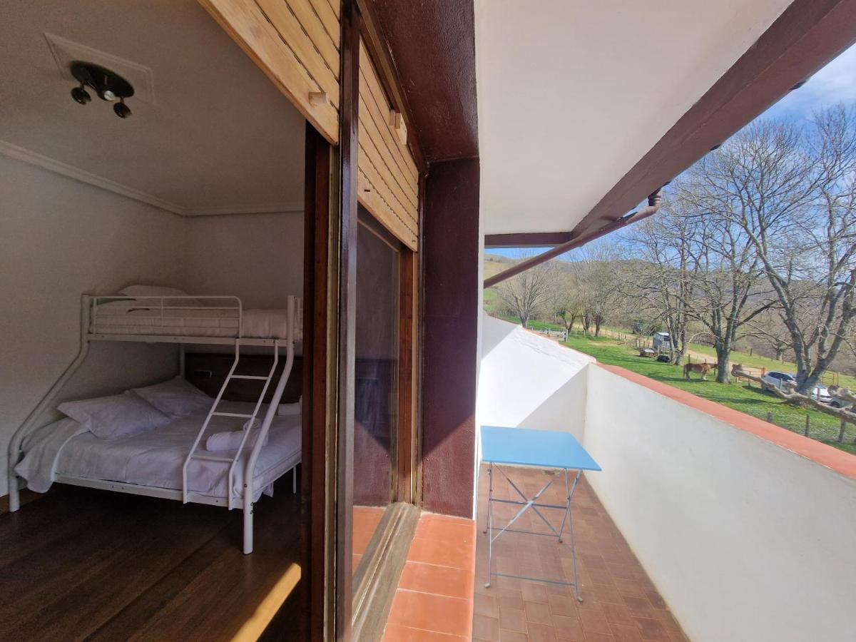 Hostal Lizuniaga Bera Kültér fotó