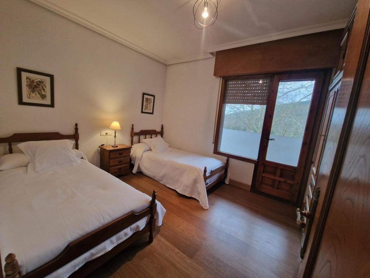 Hostal Lizuniaga Bera Kültér fotó