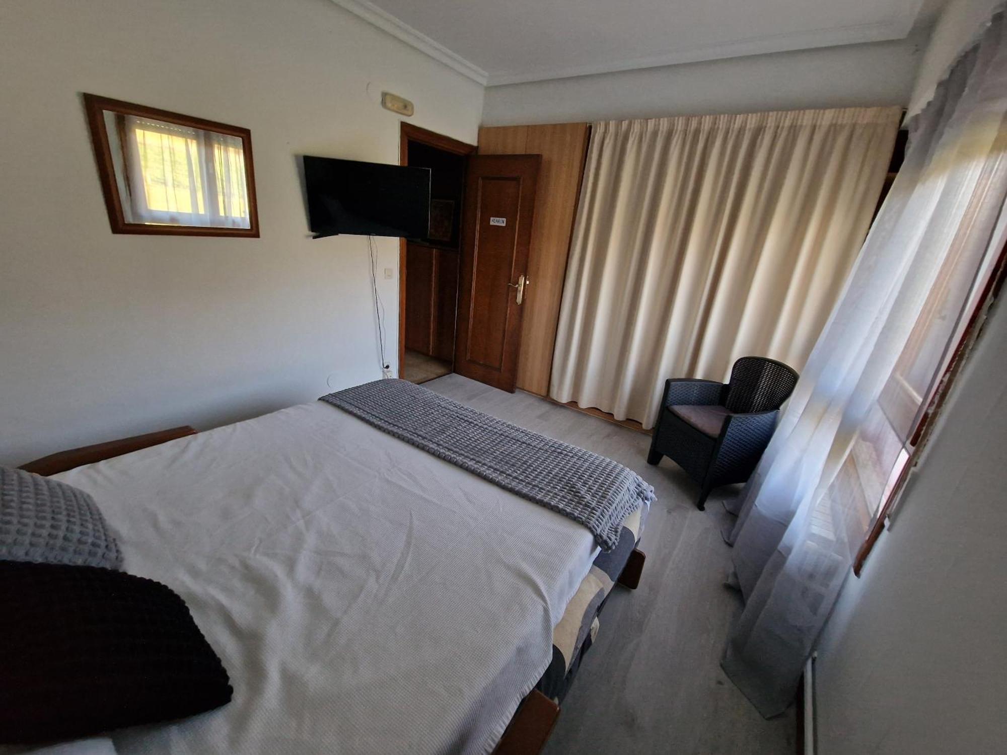 Hostal Lizuniaga Bera Kültér fotó